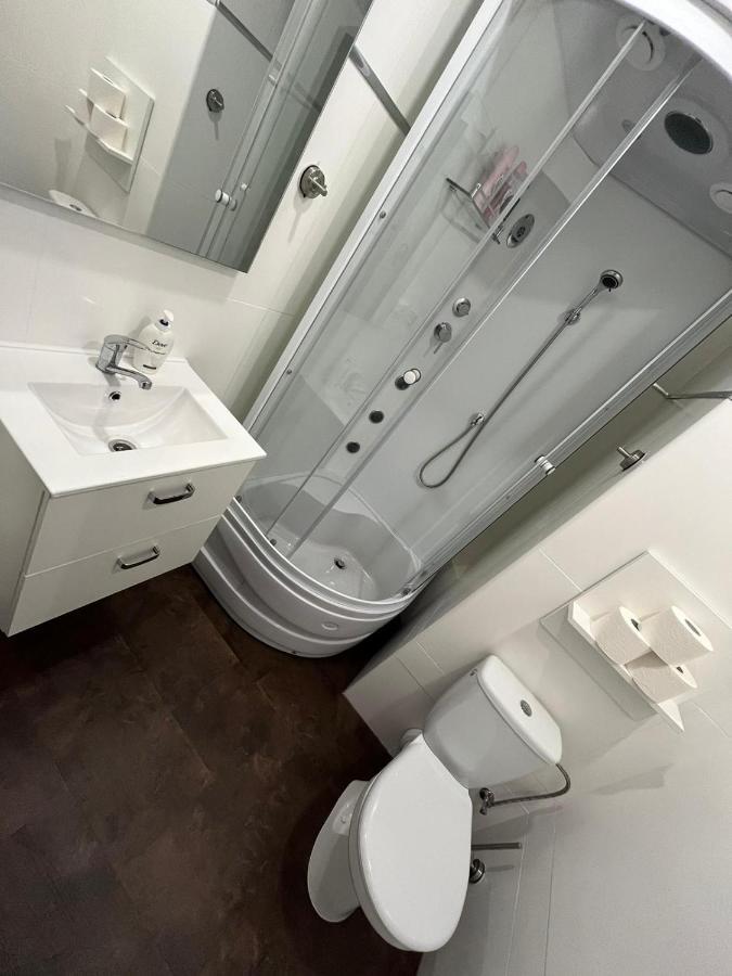 Apartment Charkovska Карловы Вары Экстерьер фото
